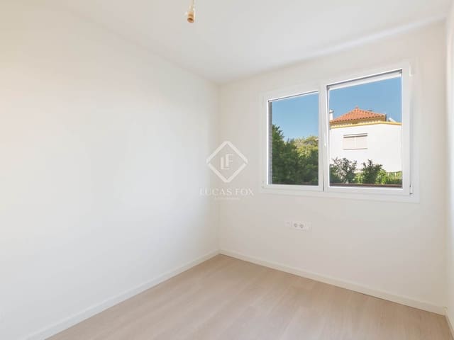 3 quarto Apartamento para arrendar em Castelldefels com piscina garagem - 3 500 € (Ref: 9153287)