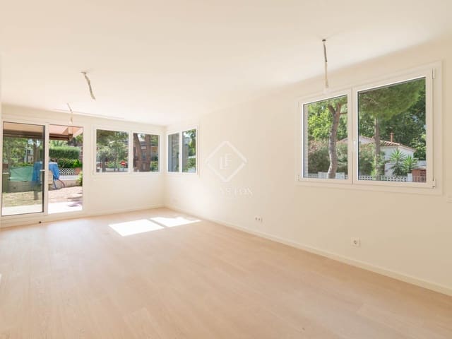 3 quarto Apartamento para arrendar em Castelldefels com piscina garagem - 3 500 € (Ref: 9153287)