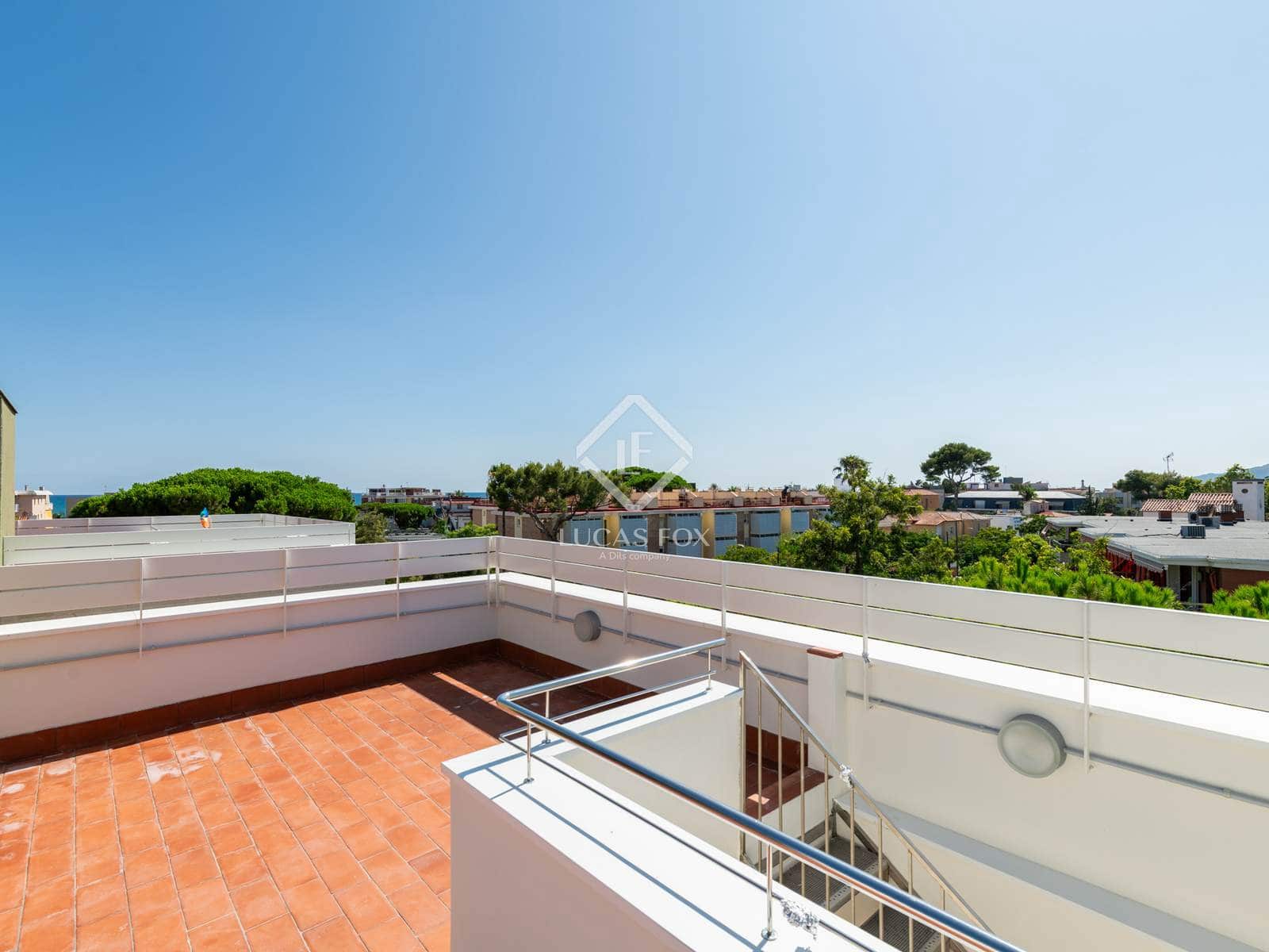 2 sypialnia Apartament do wynajęcia w Castelldefels z basenem garażem - 3 000 € (Ref: 9153288)