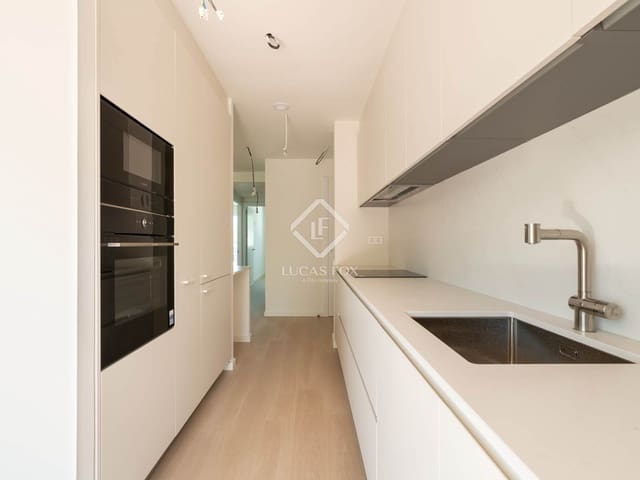2 sypialnia Apartament do wynajęcia w Castelldefels z basenem garażem - 3 000 € (Ref: 9153288)