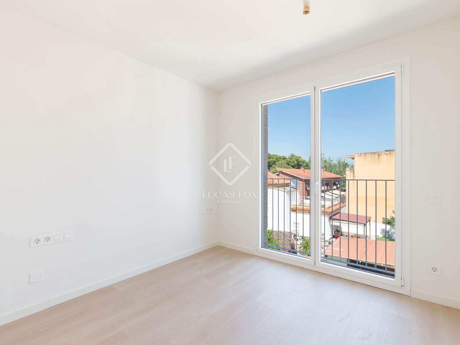2 sypialnia Apartament do wynajęcia w Castelldefels z basenem garażem - 3 000 € (Ref: 9153288)