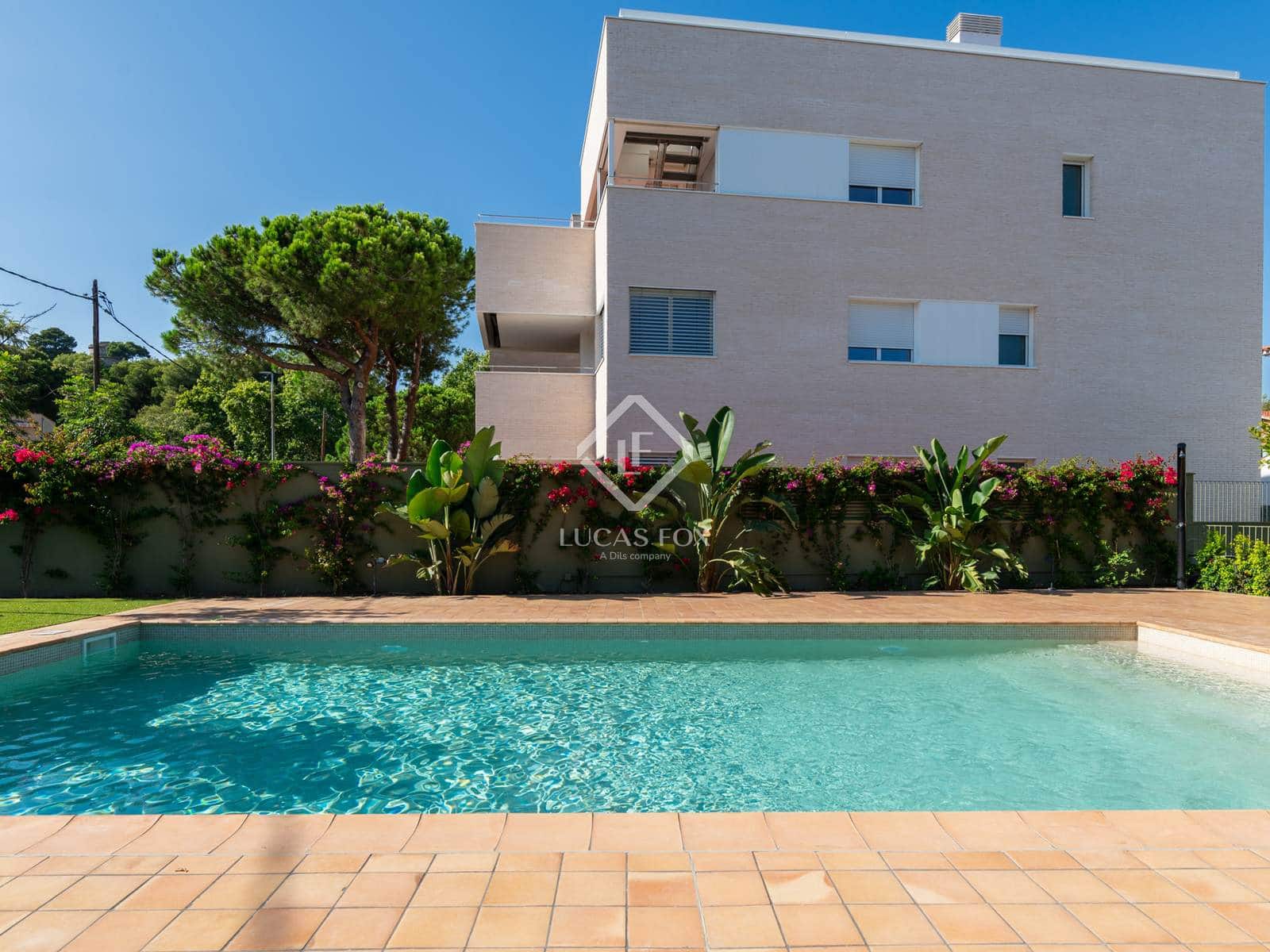 2 sypialnia Apartament do wynajęcia w Castelldefels z basenem garażem - 3 000 € (Ref: 9153288)