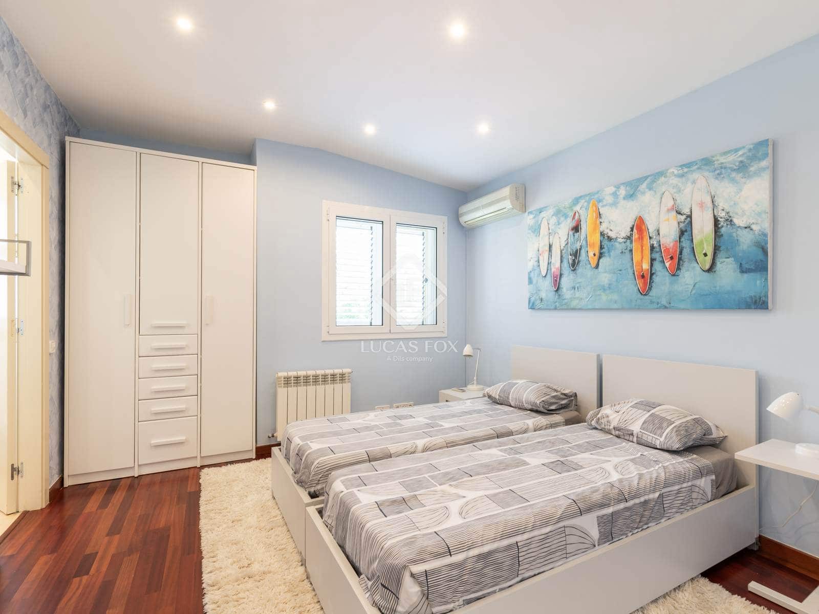 4 sypialnia Willa do wynajęcia w Castelldefels z basenem garażem - 5 500 € (Ref: 9153289)