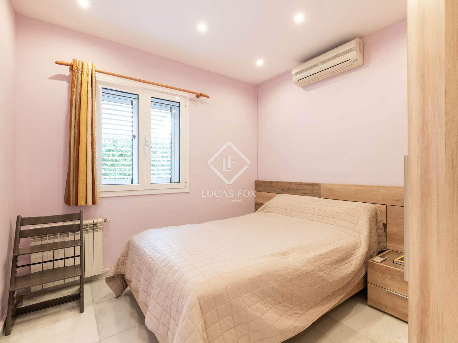 4 sypialnia Willa do wynajęcia w Castelldefels z basenem garażem - 5 500 € (Ref: 9153289)