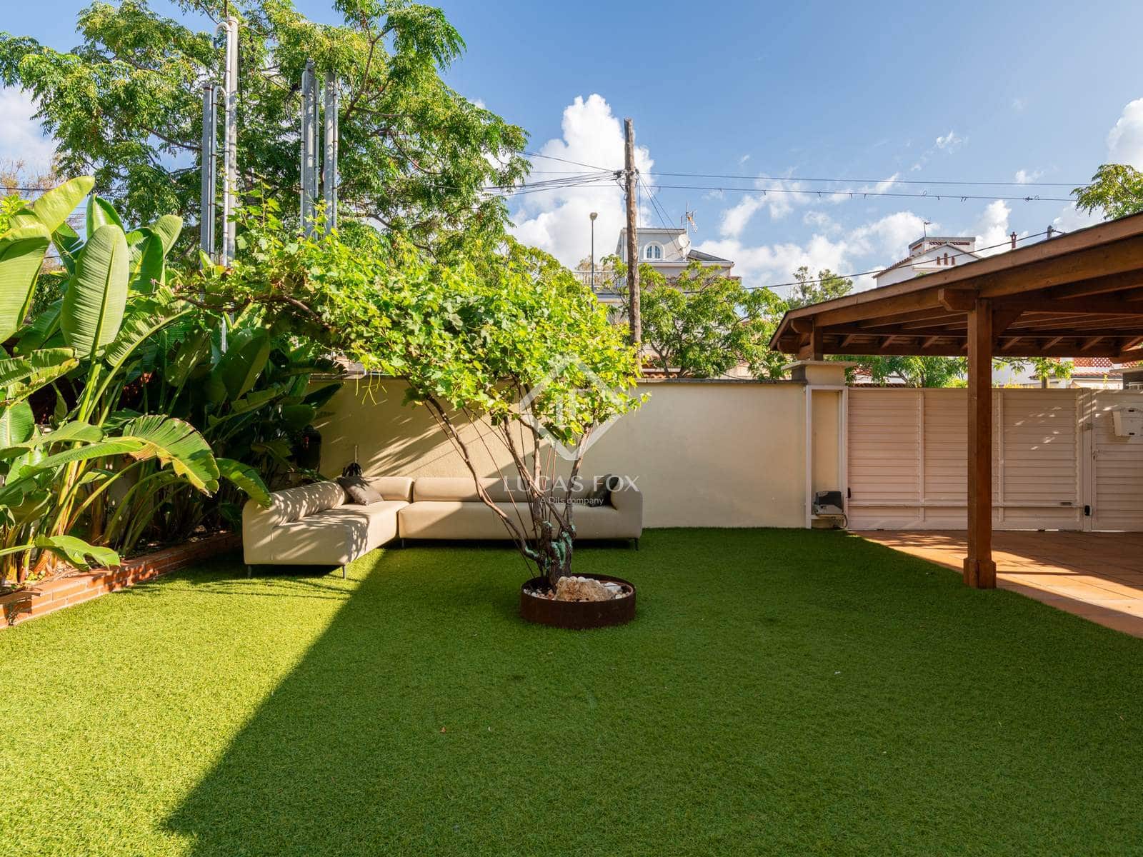 4 sypialnia Willa do wynajęcia w Castelldefels z basenem garażem - 5 500 € (Ref: 9153289)