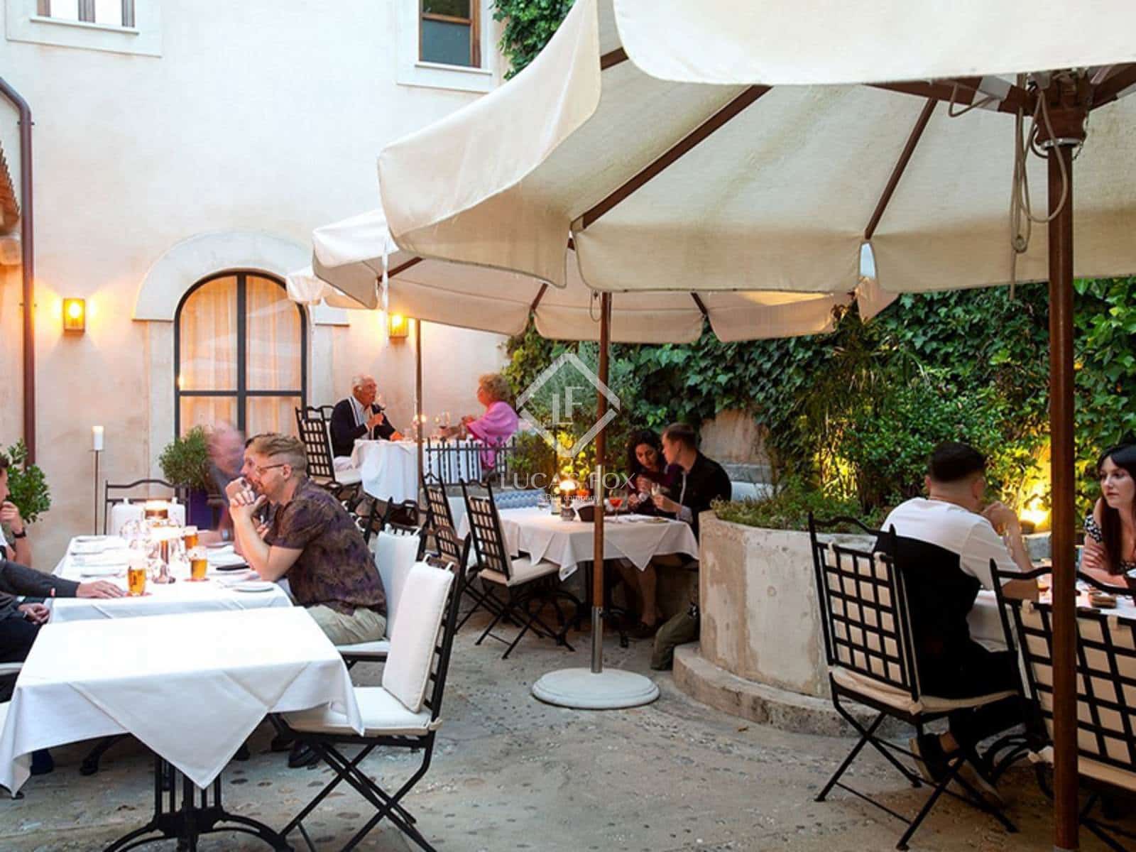 2 slaapkamer Appartement te koop in Cala Ratjada met zwembad - € 489.000 (Ref: 9153298)