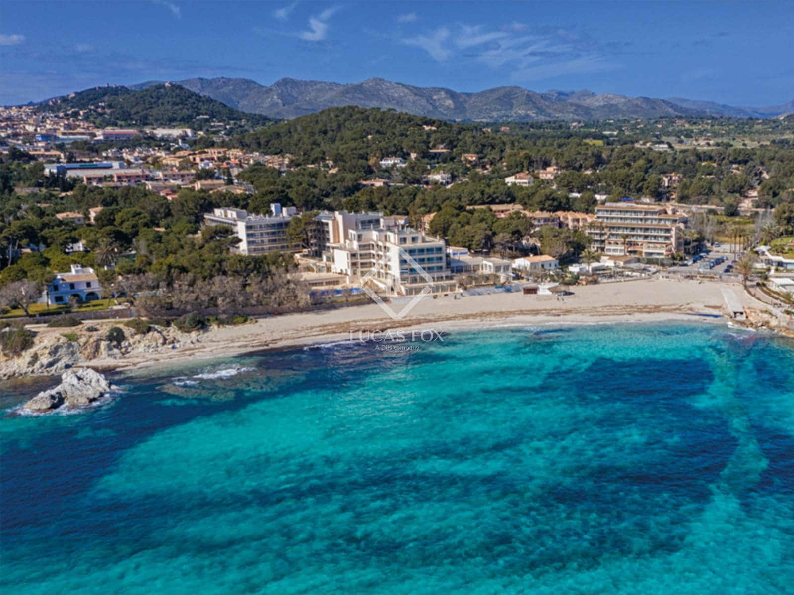 2 soveværelse Lejlighed til salg i Cala Ratjada med swimmingpool garage - € 467.000 (Ref: 9153300)