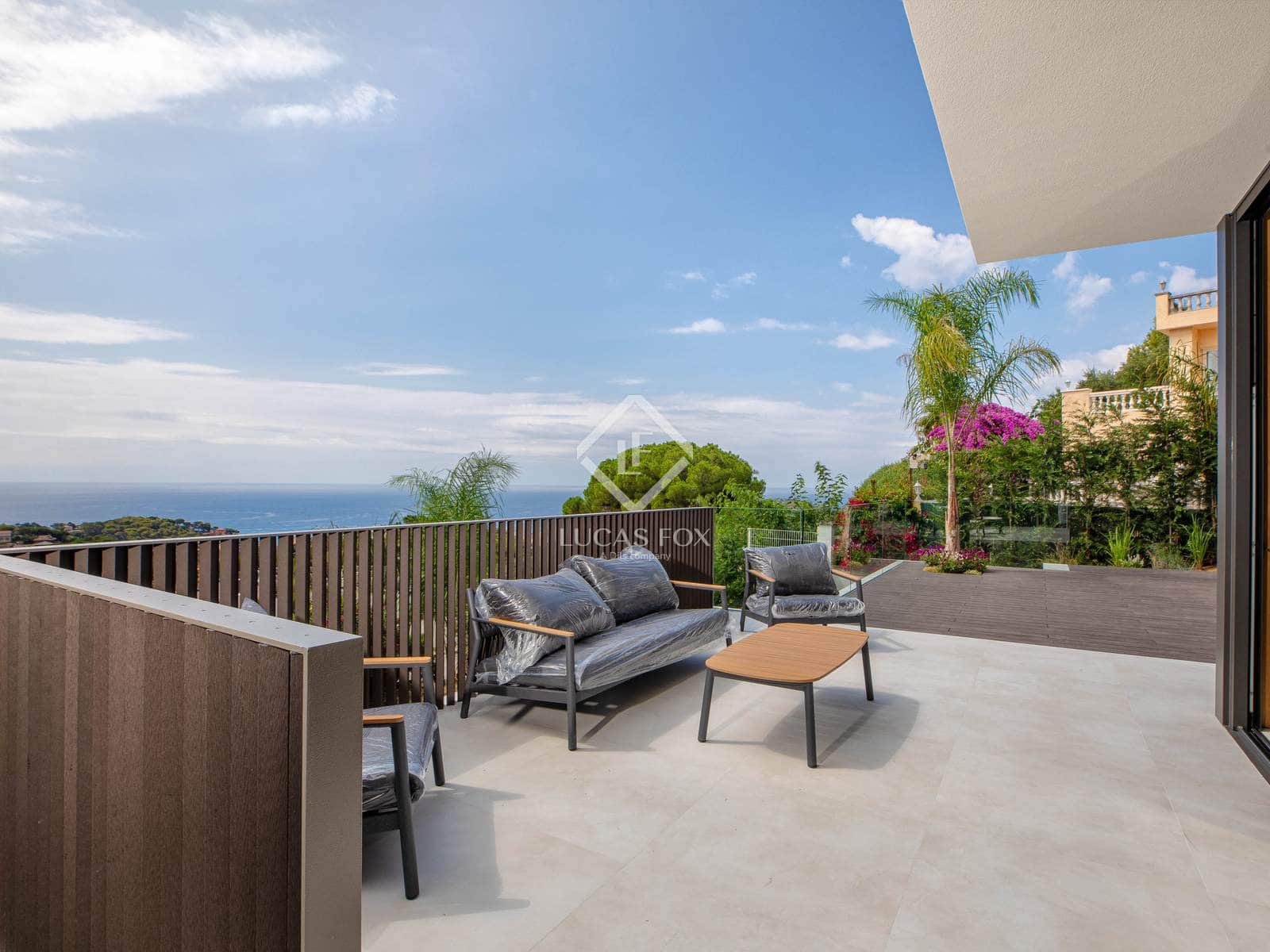 4 camera da letto Villa in vendita in Lloret de Mar con piscina garage - 1.350.000 € (Rif: 9156250)