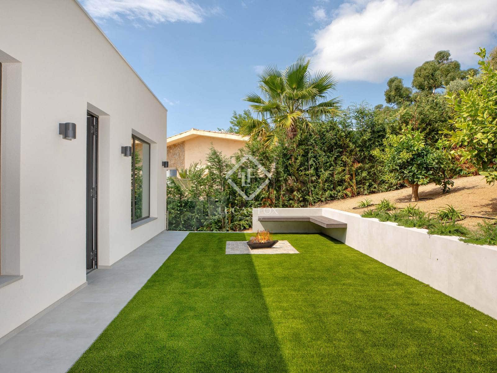 4 camera da letto Villa in vendita in Lloret de Mar con piscina garage - 1.350.000 € (Rif: 9156250)