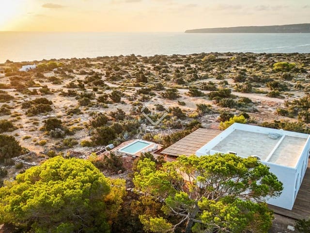 3 sypialnia Willa na sprzedaż w La Savina, Gmina Formentera  z basenem - 4 900 000 € (Ref: 9156351)