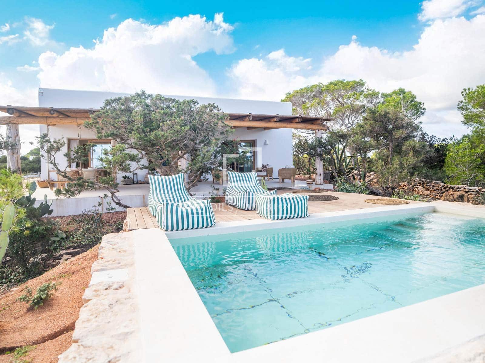 3 soveværelse Villa til salg i La Savina med swimmingpool - € 4.900.000 (Ref: 9156351)