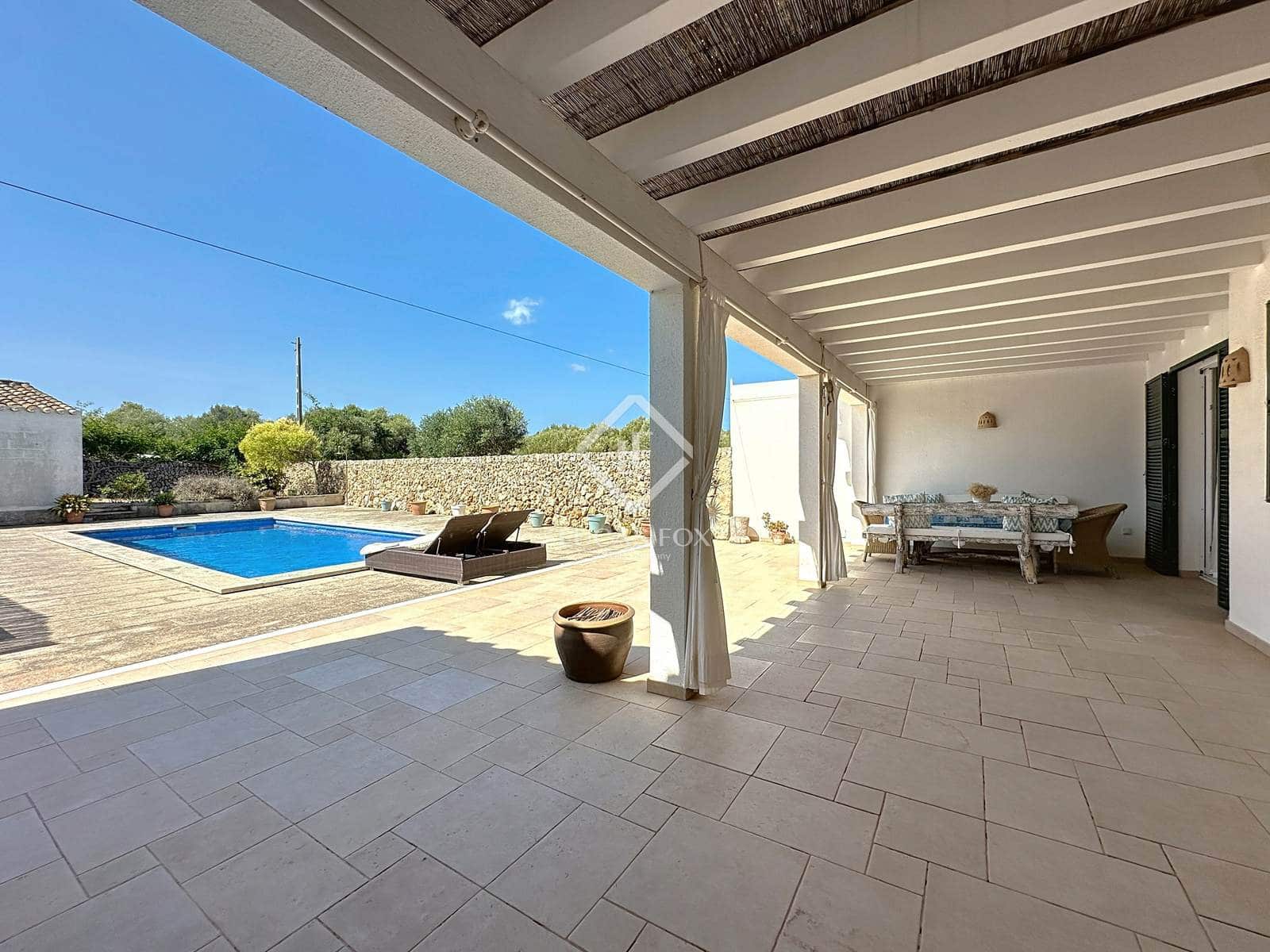 4 sypialnia Willa na sprzedaż w Mahon / Mao z basenem garażem - 790 000 € (Ref: 9158108)