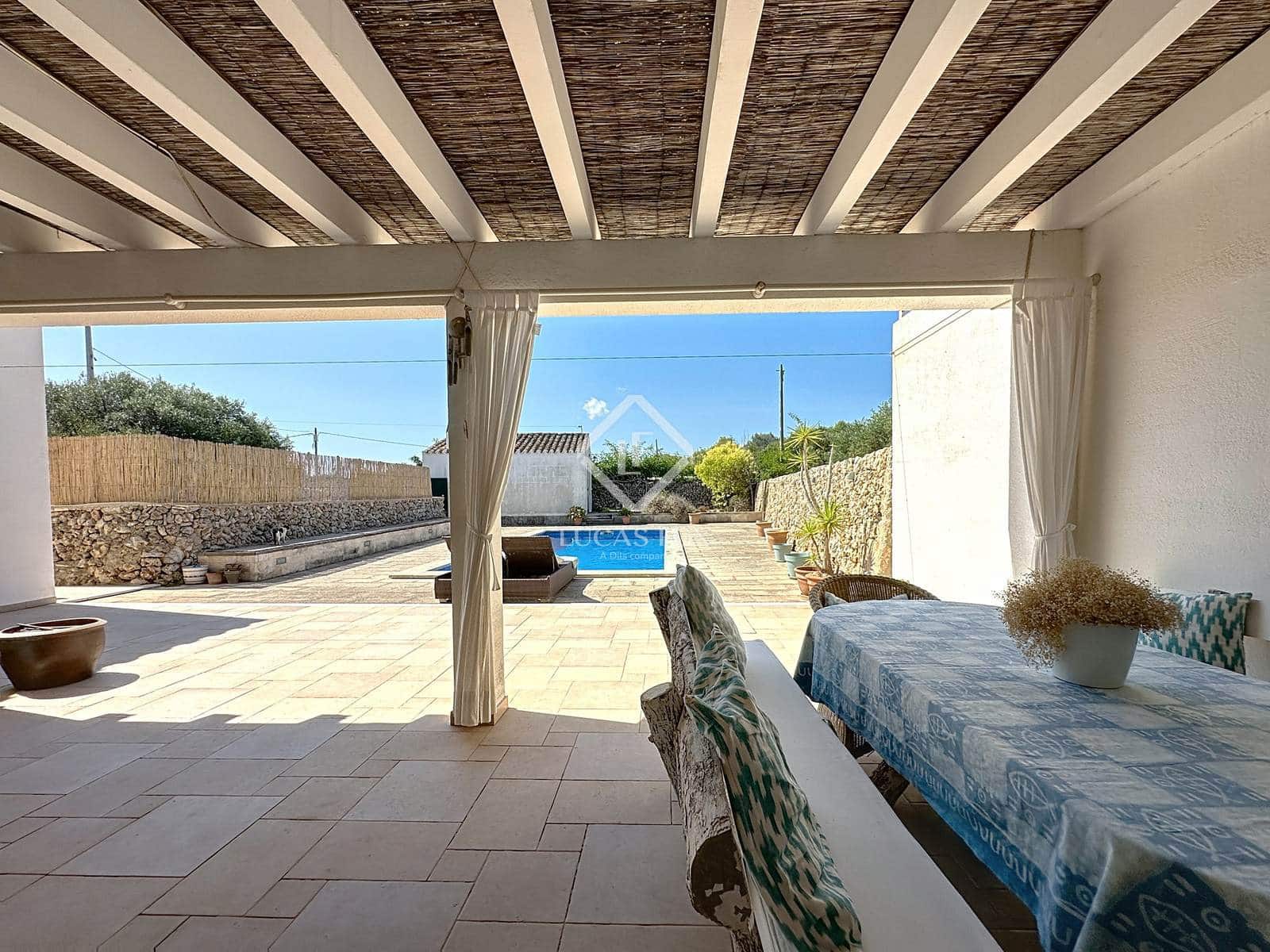 4 sypialnia Willa na sprzedaż w Mahon / Mao z basenem garażem - 790 000 € (Ref: 9158108)