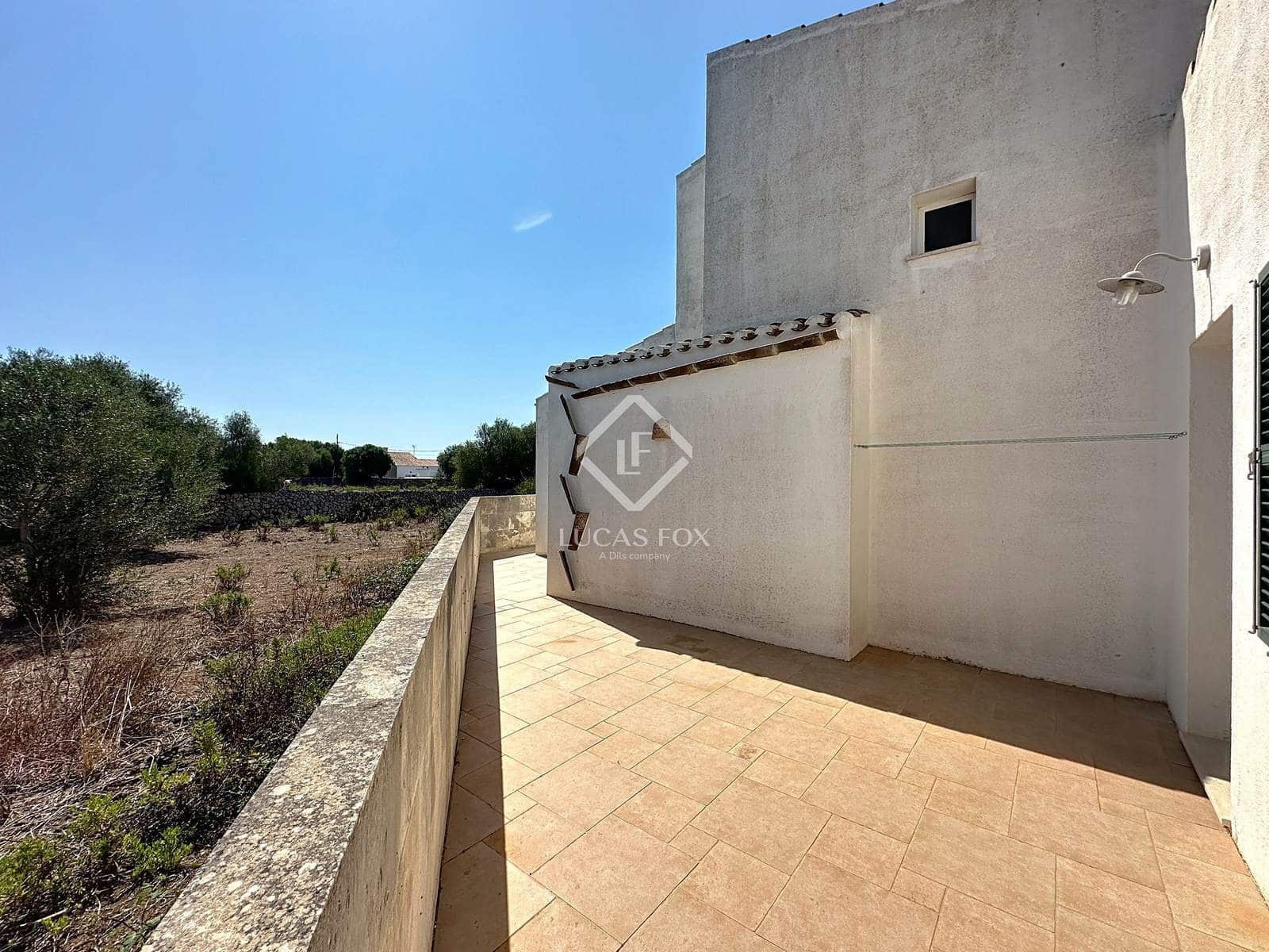 4 sypialnia Willa na sprzedaż w Mahon / Mao z basenem garażem - 790 000 € (Ref: 9158108)