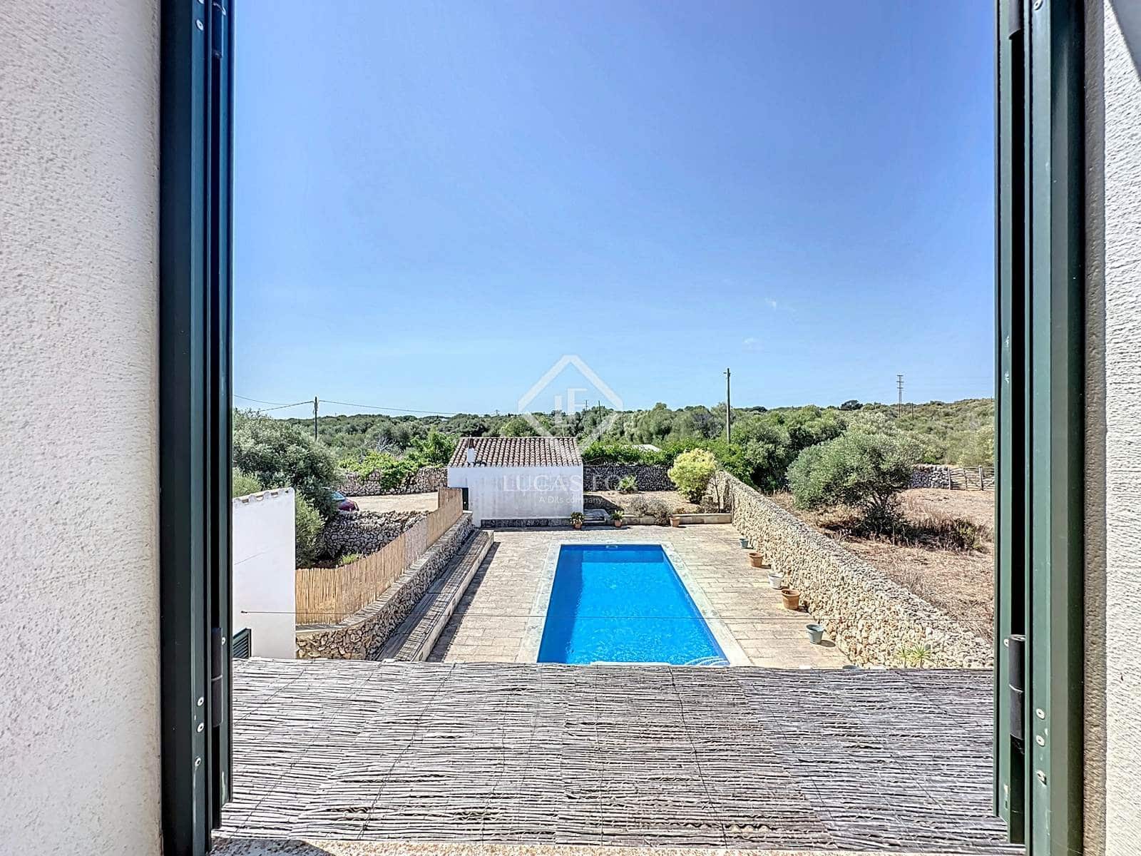 4 sypialnia Willa na sprzedaż w Mahon / Mao z basenem garażem - 790 000 € (Ref: 9158108)