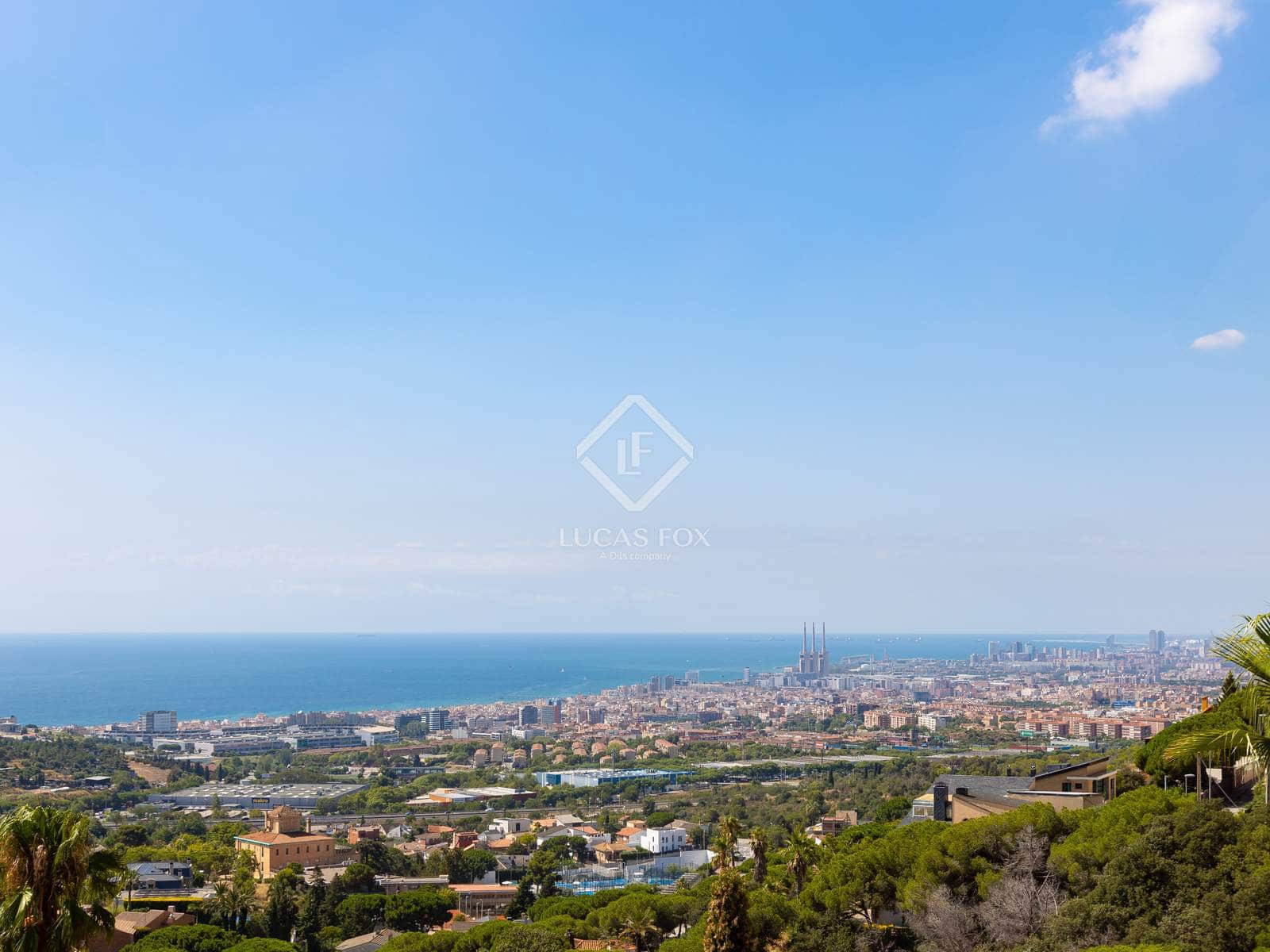 9 soverom Villa til salgs i Badalona med svømmebasseng garasje - € 1 850 000 (Ref: 9158268)