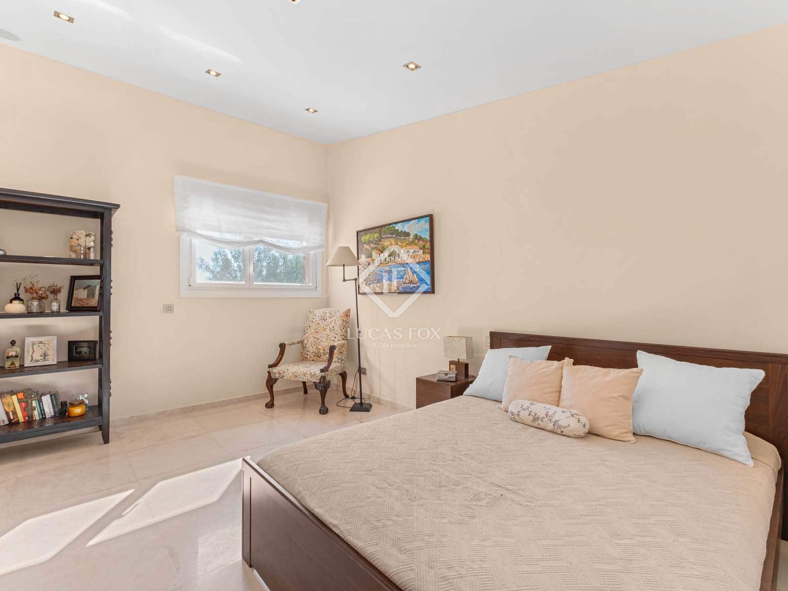 5 slaapkamer Villa te koop in Alicante stad met zwembad garage - € 1.640.000 (Ref: 9158380)