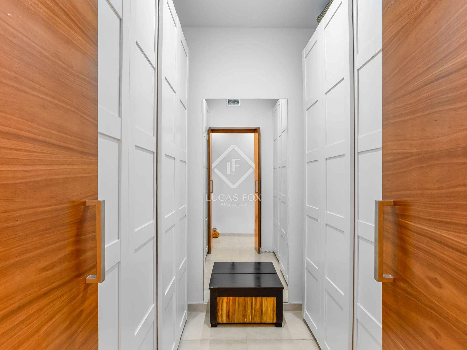 5 slaapkamer Villa te koop in Alicante stad met zwembad garage - € 1.640.000 (Ref: 9158380)