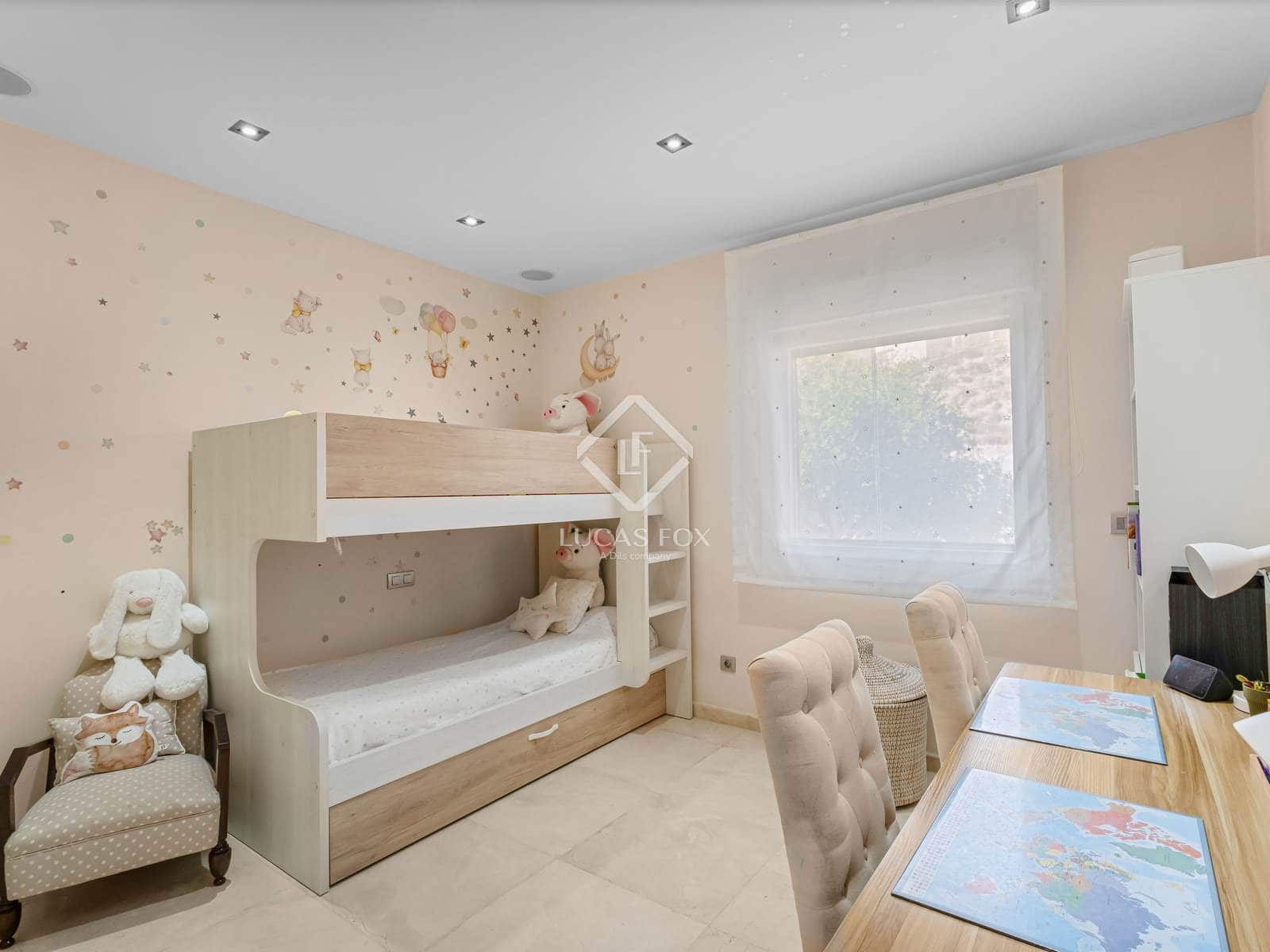 5 slaapkamer Villa te koop in Alicante stad met zwembad garage - € 1.640.000 (Ref: 9158380)