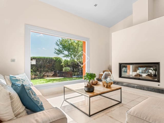 5 slaapkamer Villa te koop in Alicante stad met zwembad garage - € 1.640.000 (Ref: 9158380)