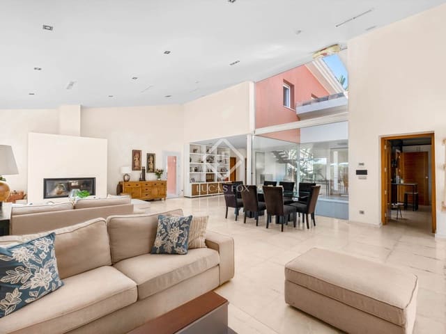 5 slaapkamer Villa te koop in Alicante stad met zwembad garage - € 1.640.000 (Ref: 9158380)