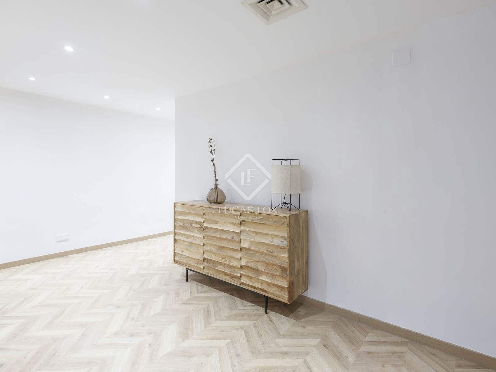 4 camera da letto Appartamento da affittare in Valencia citta con garage - 3.500 € (Rif: 9158712)