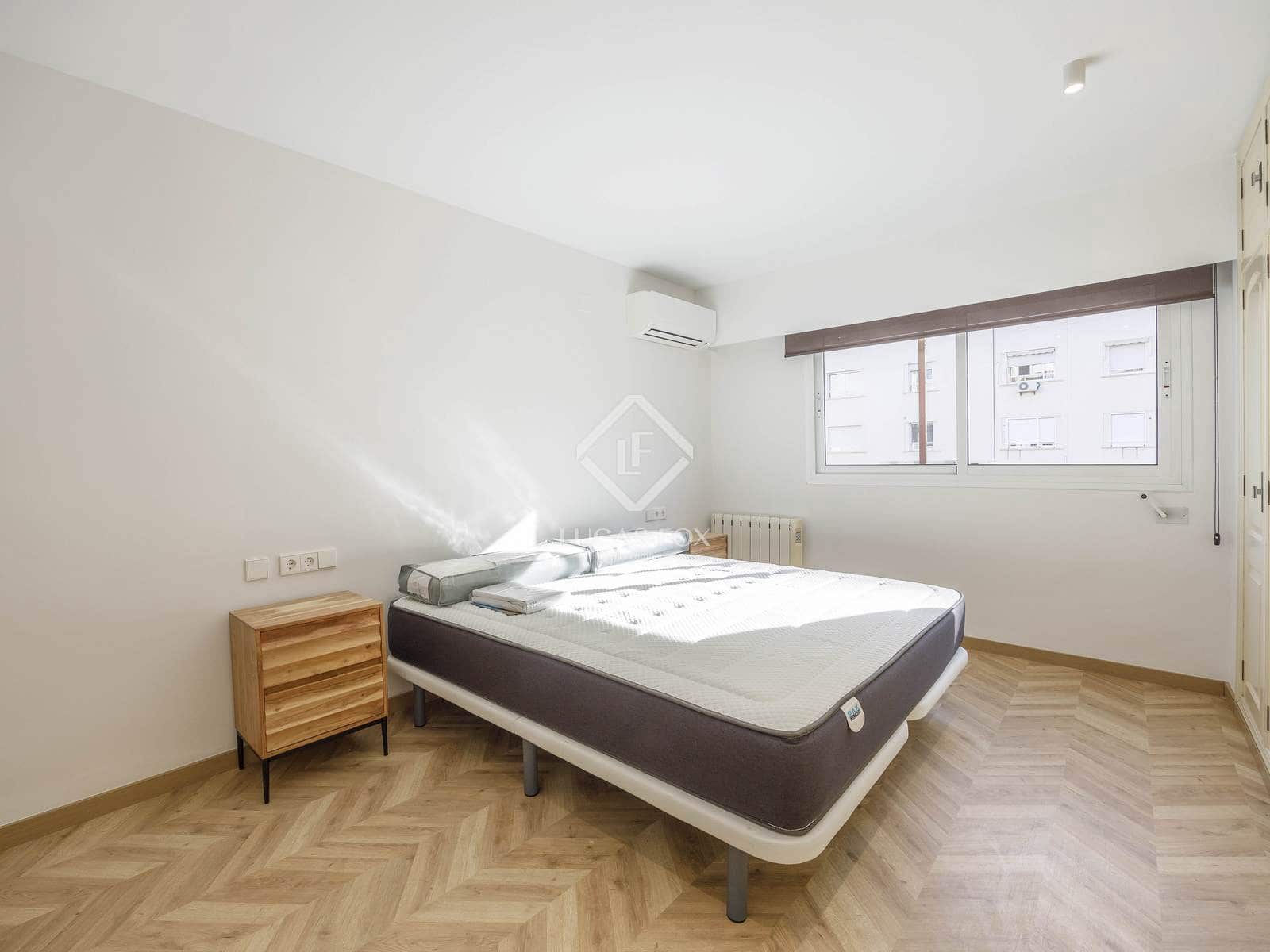 4 camera da letto Appartamento da affittare in Valencia citta con garage - 3.500 € (Rif: 9158712)