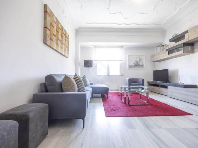2 slaapkamer Appartement te huur in Valencia stad - € 2.000 (Ref: 9159012)