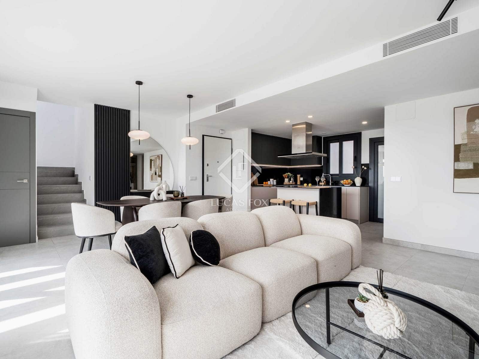 2 chambre Penthouse à vendre à Estepona avec piscine garage - 960 000 € (Ref: 9159071)