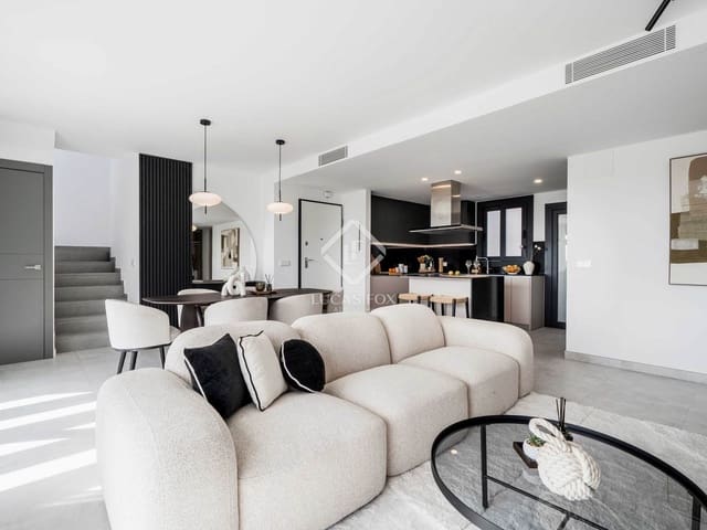 2 chambre Penthouse à vendre à Estepona avec piscine garage - 960 000 € (Ref: 9159071)