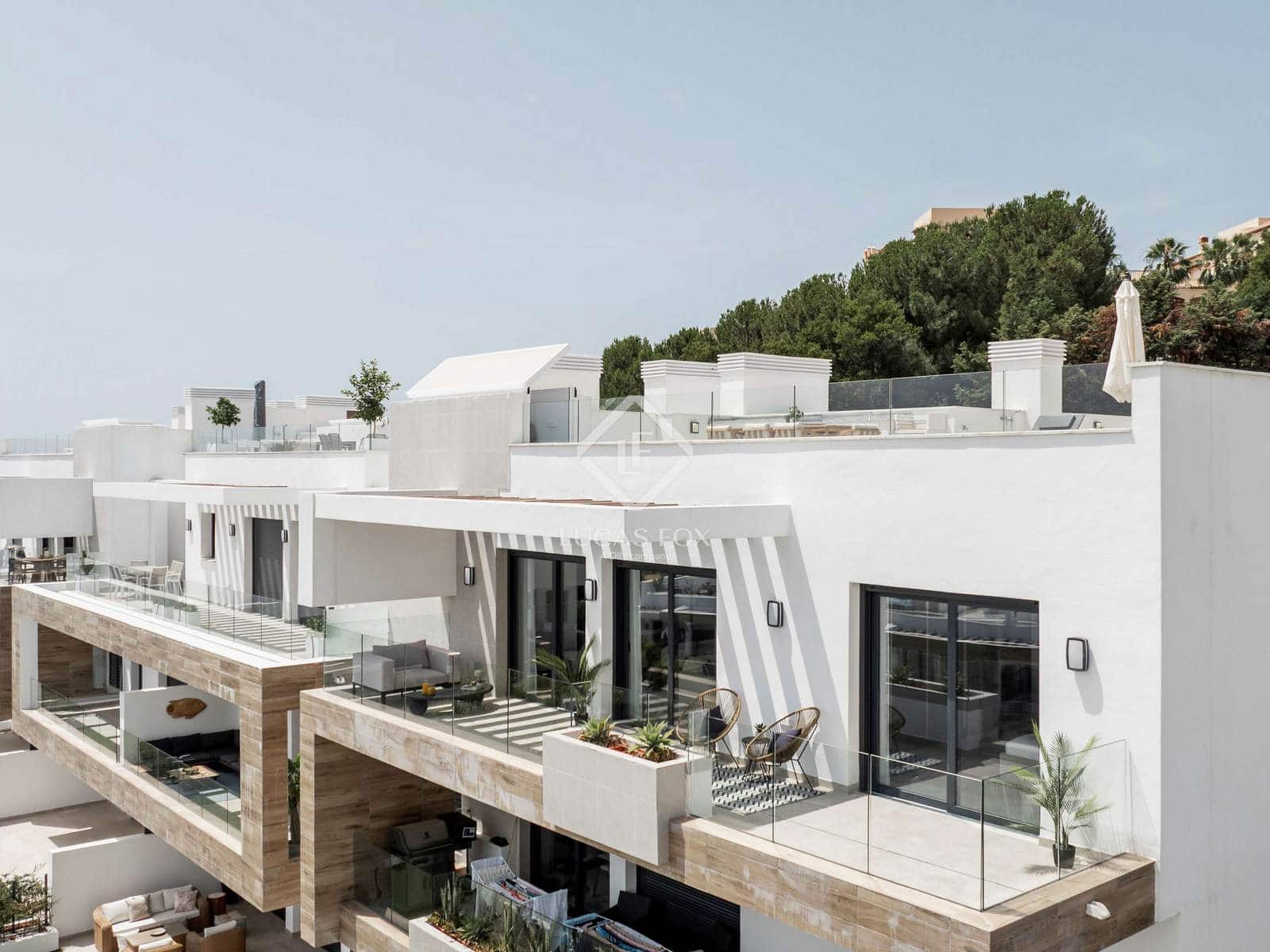 2 chambre Penthouse à vendre à Estepona avec piscine garage - 960 000 € (Ref: 9159071)