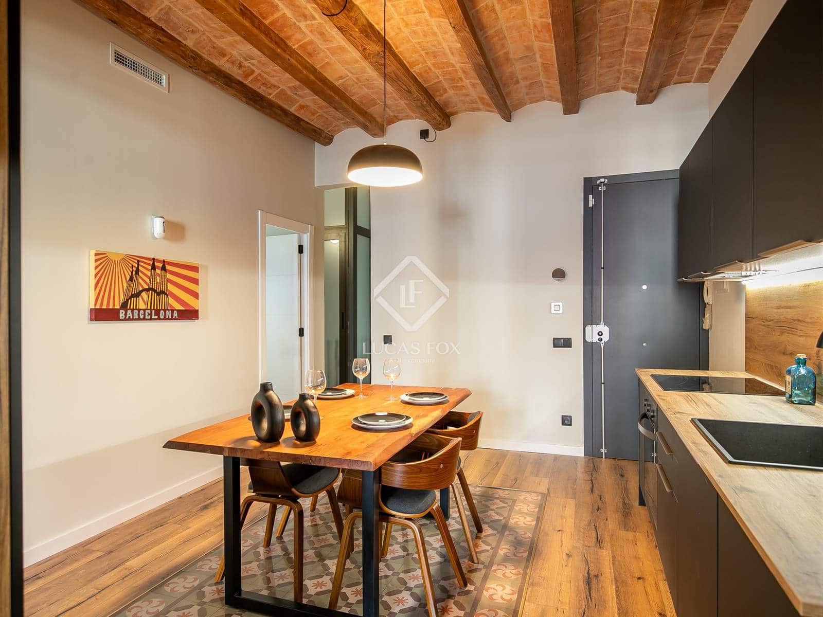 2 slaapkamer Appartement te koop in Barcelona stad - € 670.000 (Ref: 9160128)