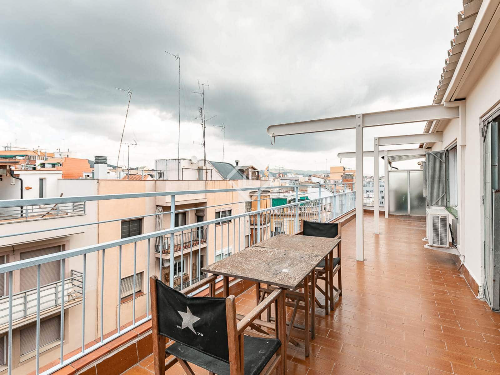 3 soveværelse Lejlighed til salg i Barcelona by - € 599.000 (Ref: 9160516)