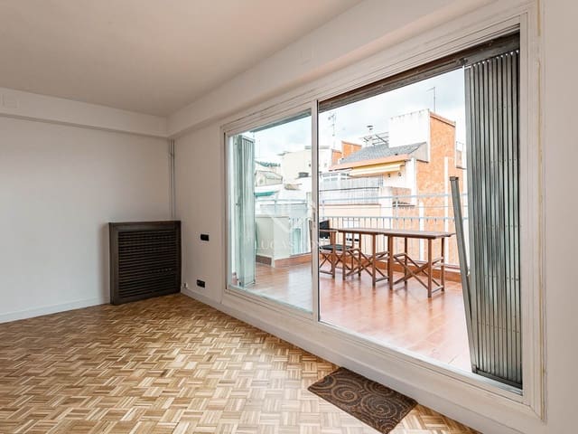 3 soveværelse Lejlighed til salg i Barcelona by - € 599.000 (Ref: 9160516)