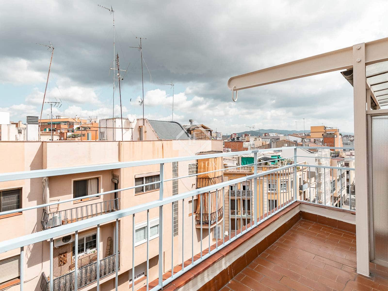 3 soveværelse Lejlighed til salg i Barcelona by - € 599.000 (Ref: 9160516)