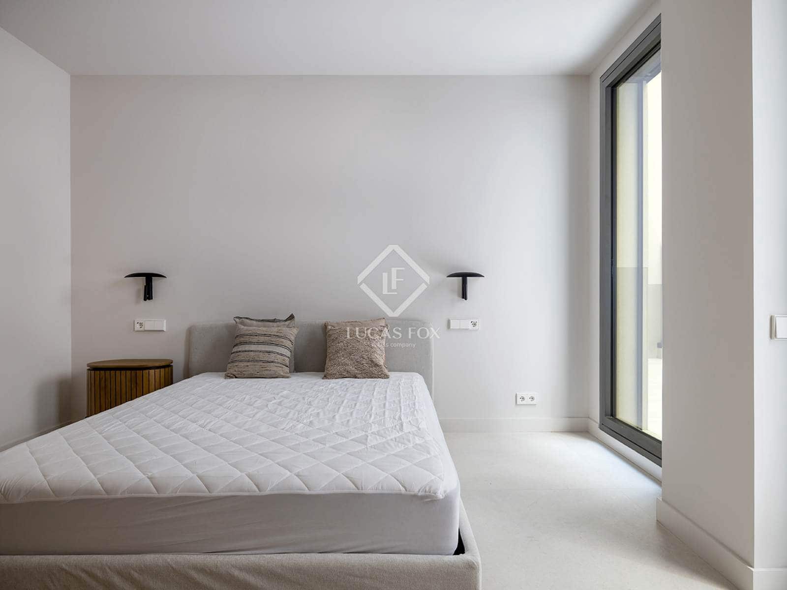 3 soveværelse Lejlighed til leje i Barcelona by med swimmingpool garage - € 4.500 (Ref: 9160518)