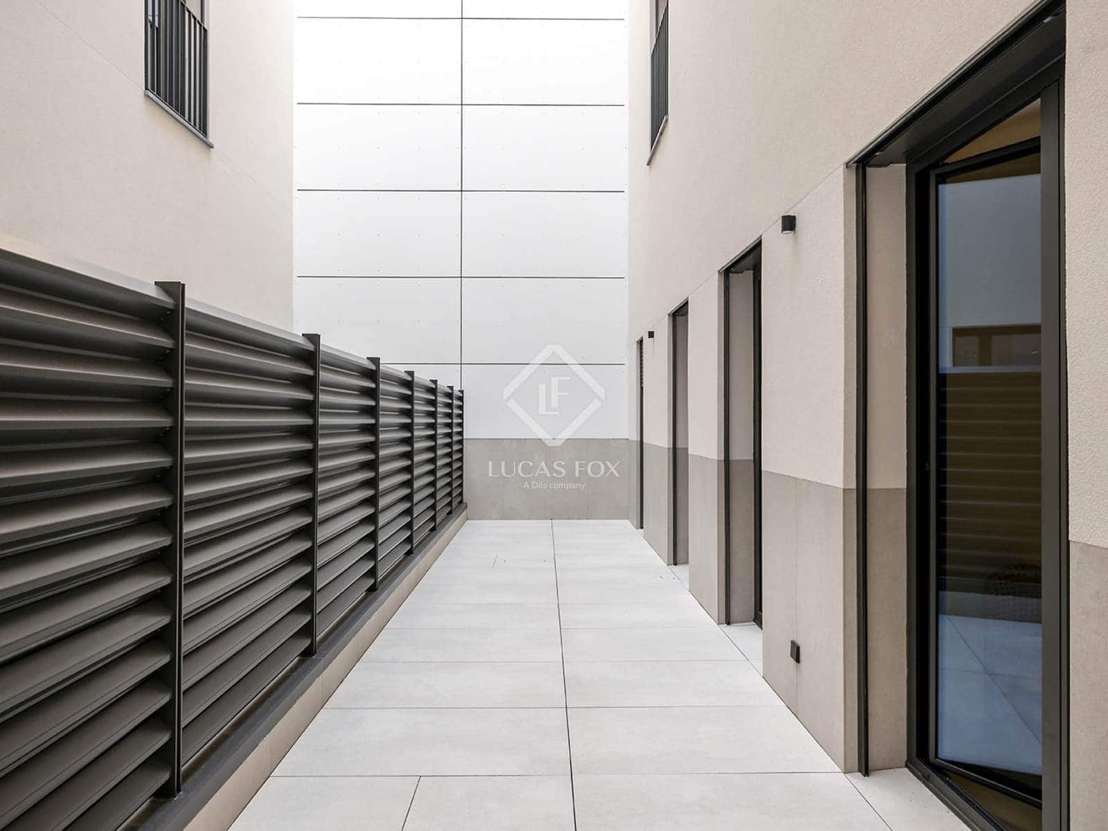 3 soveværelse Lejlighed til leje i Barcelona by med swimmingpool garage - € 4.500 (Ref: 9160518)