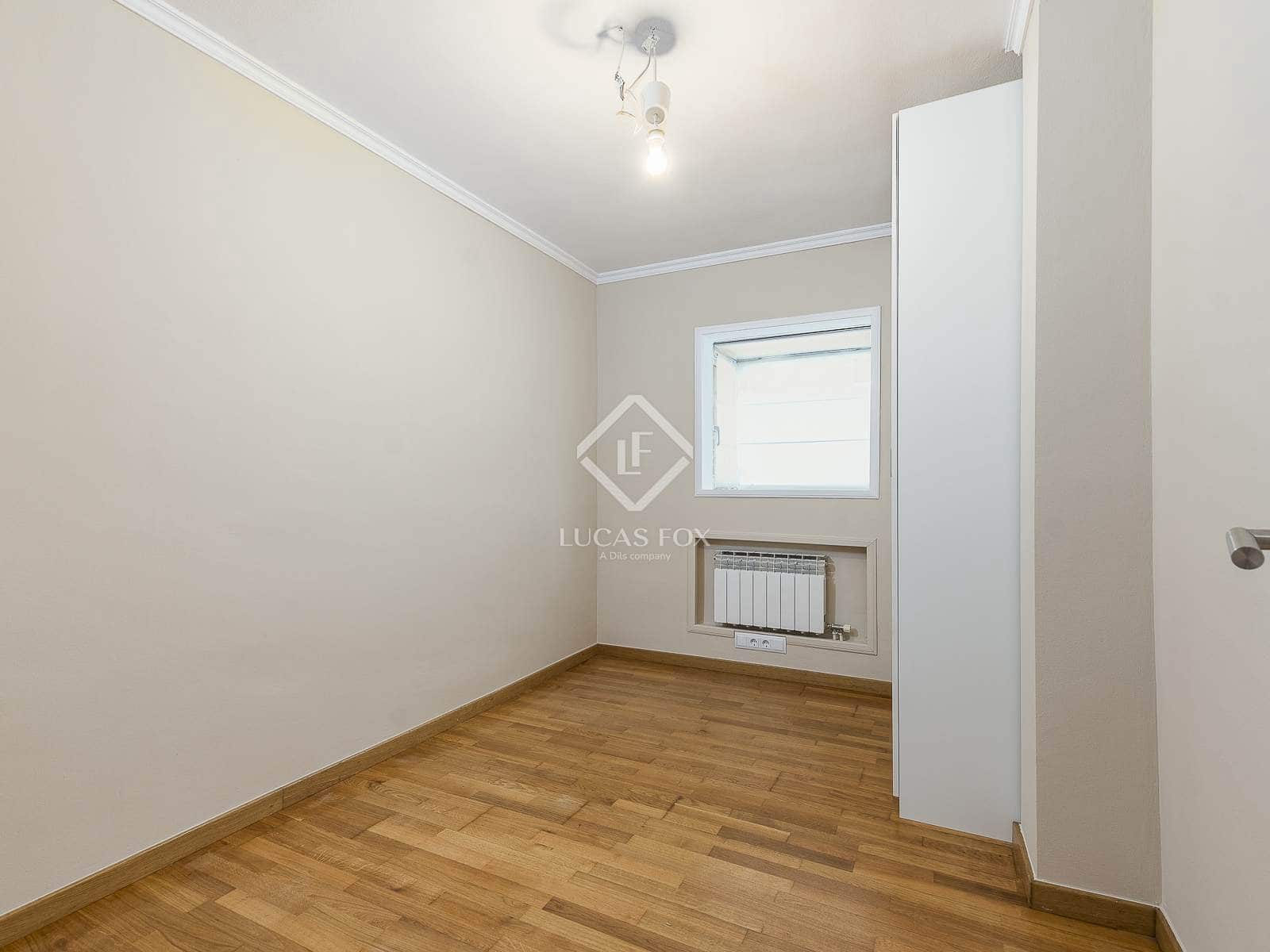 4 makuuhuone Huoneisto vuokrattavana paikassa Barcelona kaupunki mukana uima-altaan 
autotalli - 2 970 € (Ref: 9160519)
