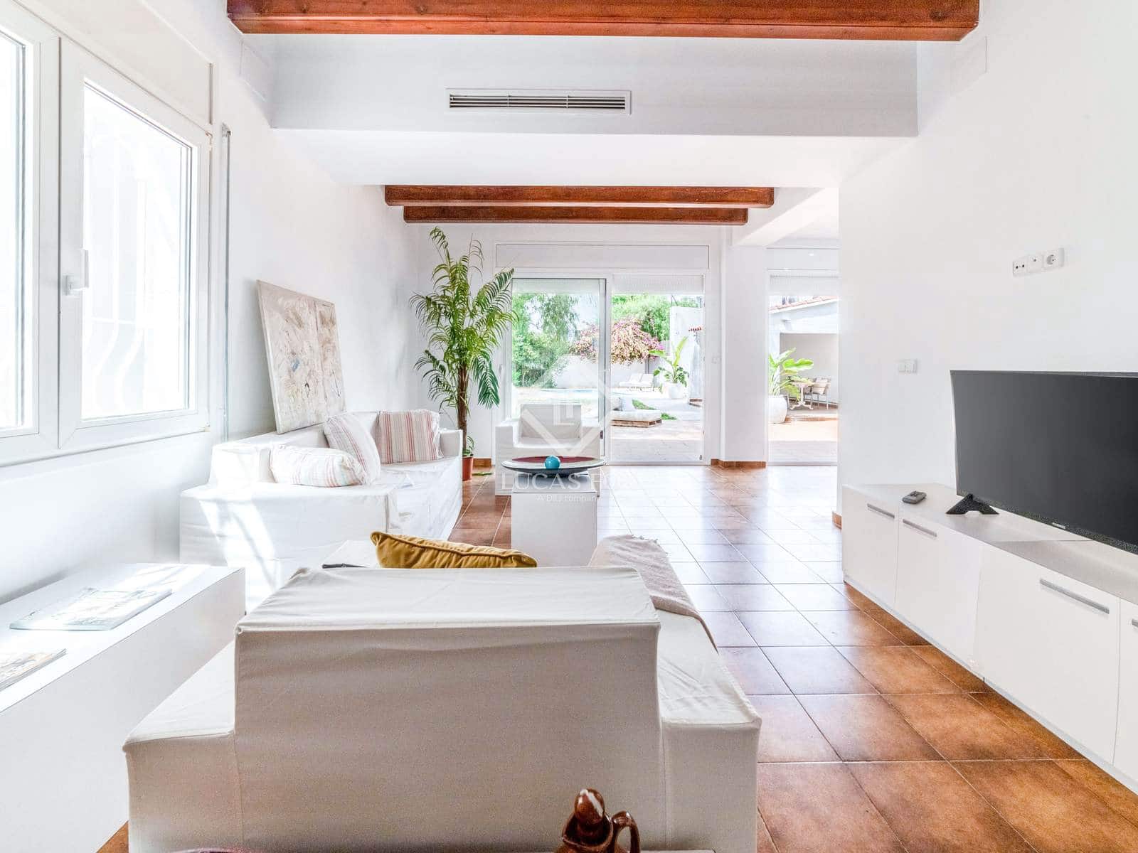 4 soveværelse Villa til salg i Sitges med garage - € 1.850.000 (Ref: 9160611)