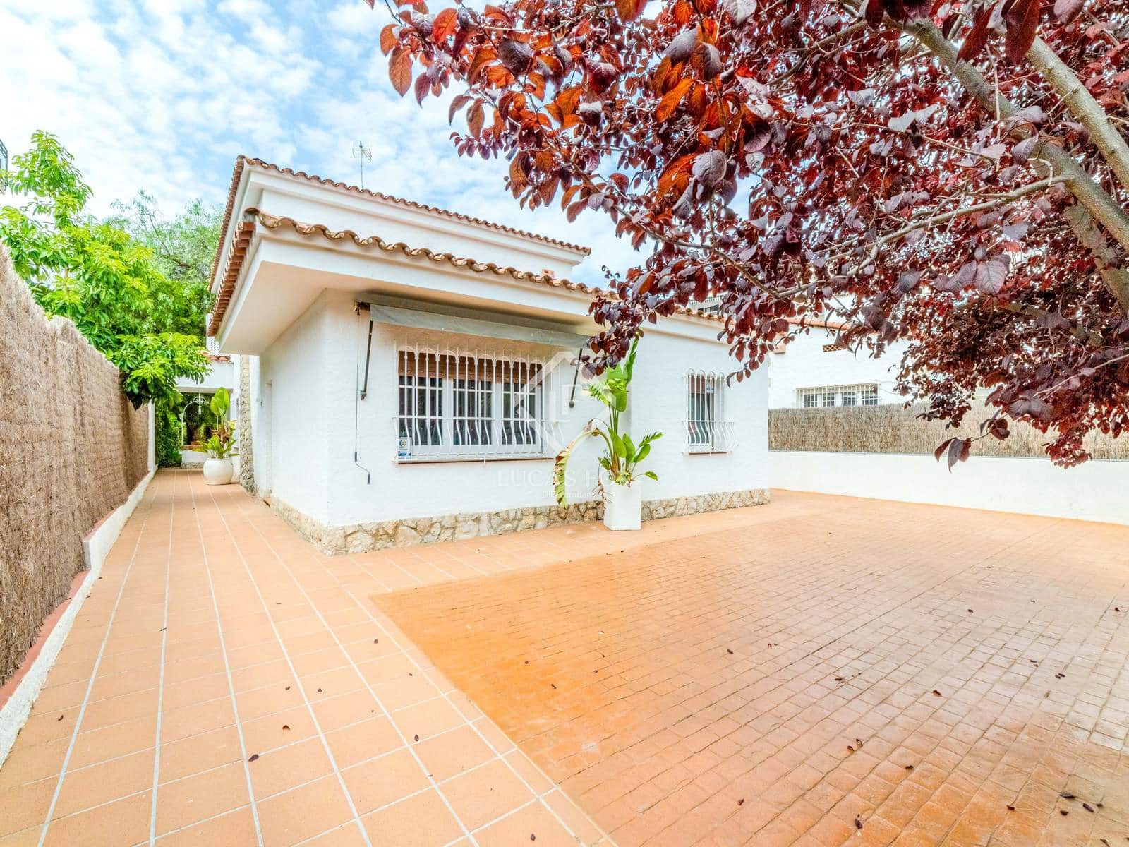 4 soveværelse Villa til salg i Sitges med garage - € 1.850.000 (Ref: 9160611)