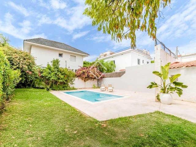 4 Zimmer Villa zu verkaufen in Sitges mit Garage - 1.850.000 € (Ref: 9160611)