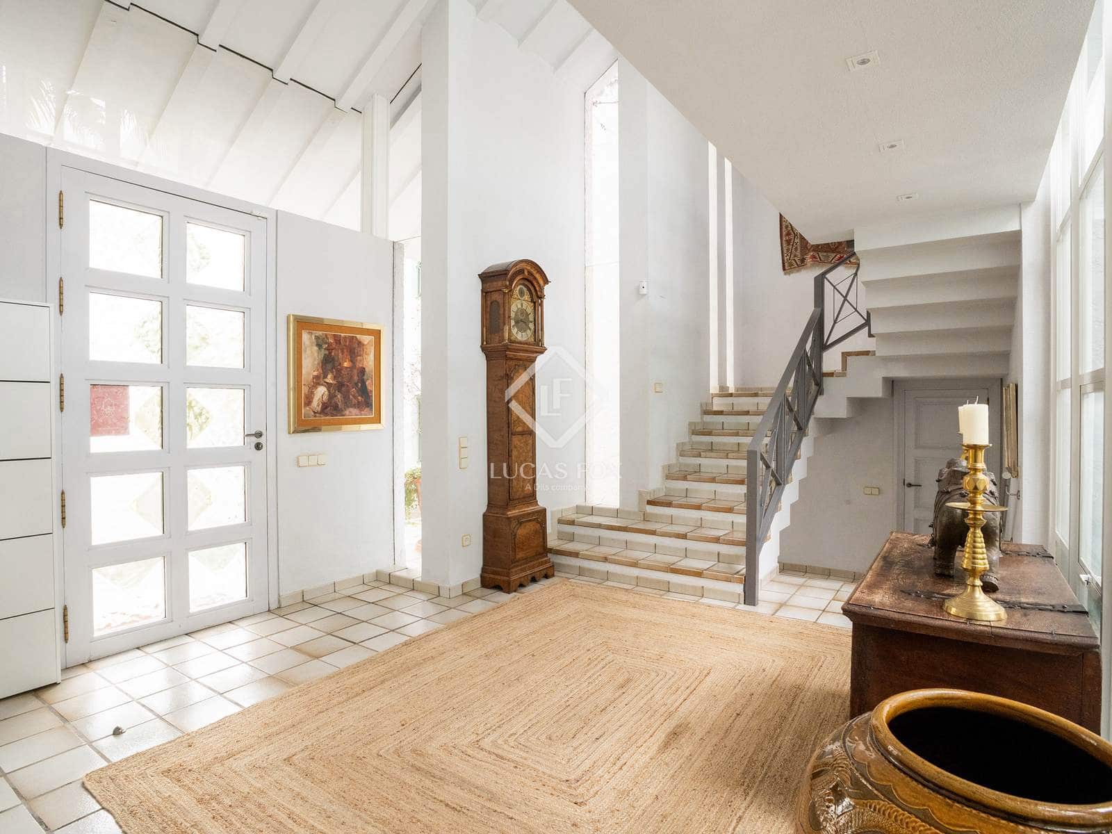 7 bedroom Villa for sale in Altea with pool garage - € 2,100,000 (Ref: 9160656)