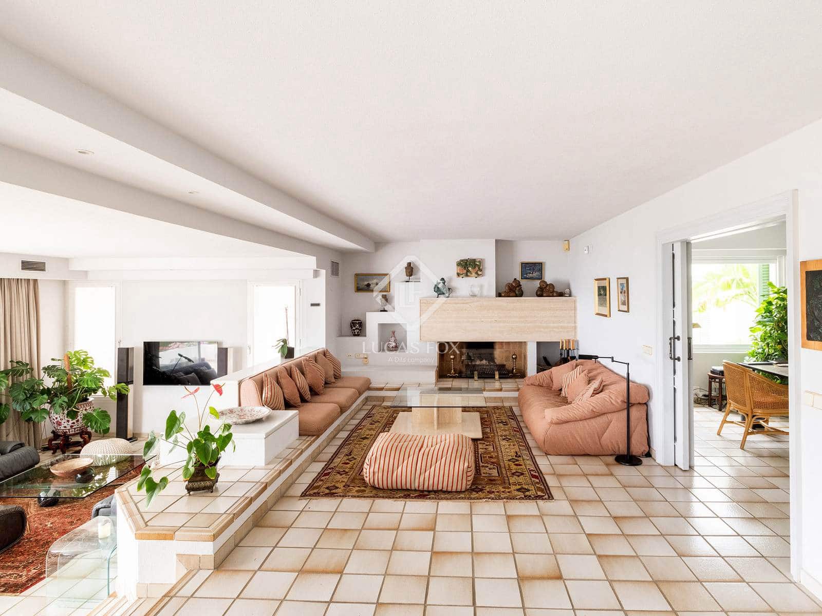 7 bedroom Villa for sale in Altea with pool garage - € 2,100,000 (Ref: 9160656)