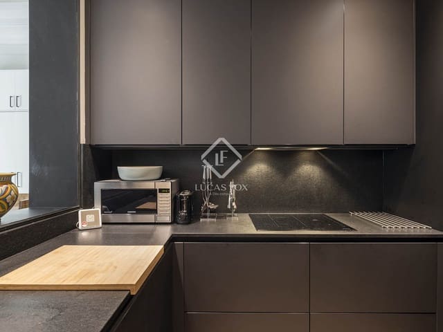Apartamento de 2 habitaciones en Barcelona ciudad en alquiler - 3.000 € (Ref: 9161670)