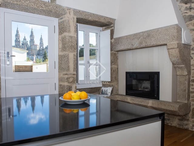 3 makuuhuone Huvila myytävänä paikassa Santiago de Compostela - 1 380 000 € (Ref: 9161671)
