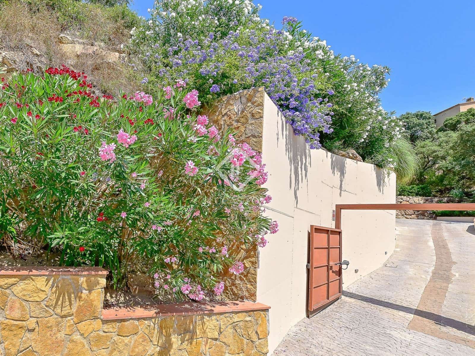 5 soveværelse Villa til salg i Platja d'Aro med swimmingpool garage - € 1.750.000 (Ref: 9161759)