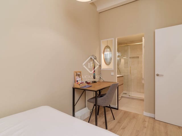 2 makuuhuone Huoneisto vuokrattavana paikassa Barcelona kaupunki - 2 500 € (Ref: 9162518)