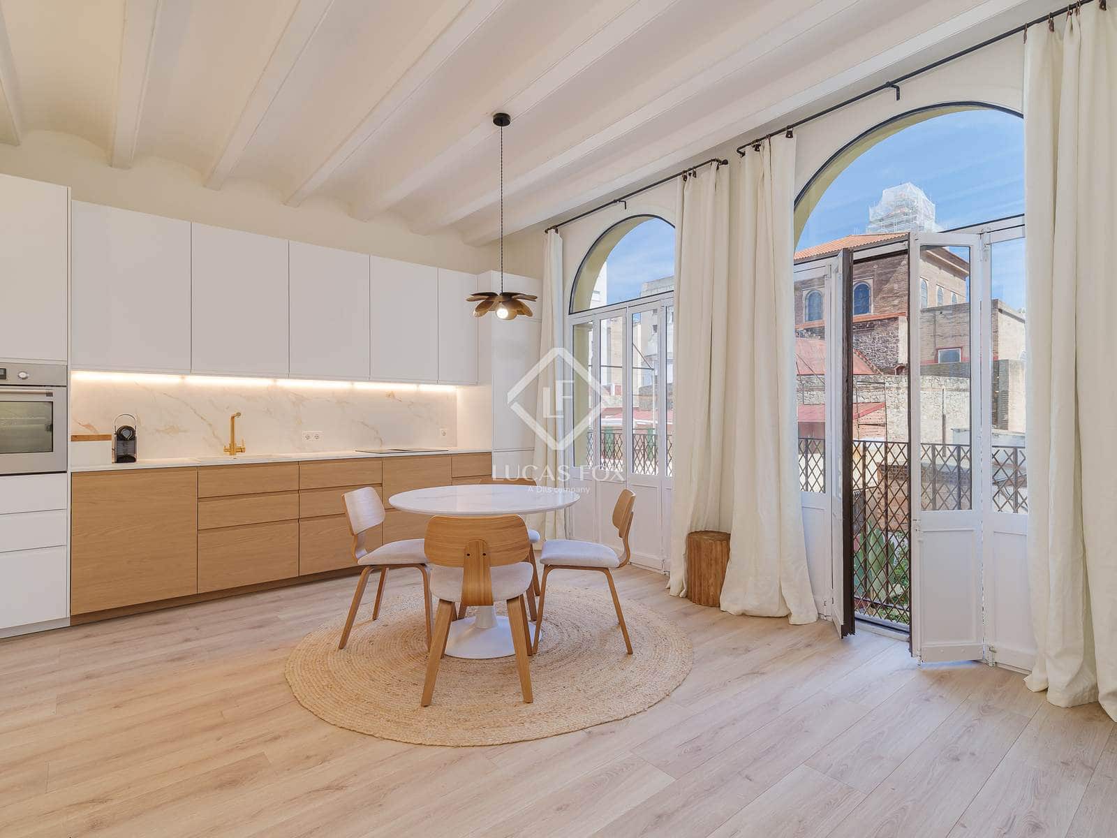 2 makuuhuone Huoneisto vuokrattavana paikassa Barcelona kaupunki - 2 500 € (Ref: 9162518)