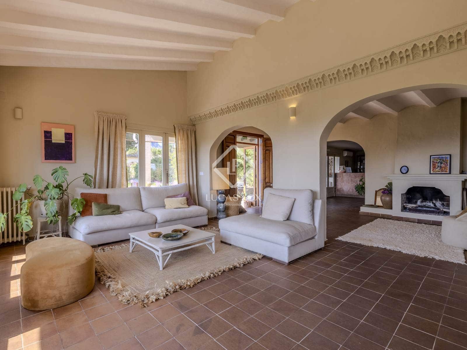 6 makuuhuone Huvila myytävänä paikassa Benissa mukana uima-altaan 
autotalli - 1 675 000 € (Ref: 9162943)