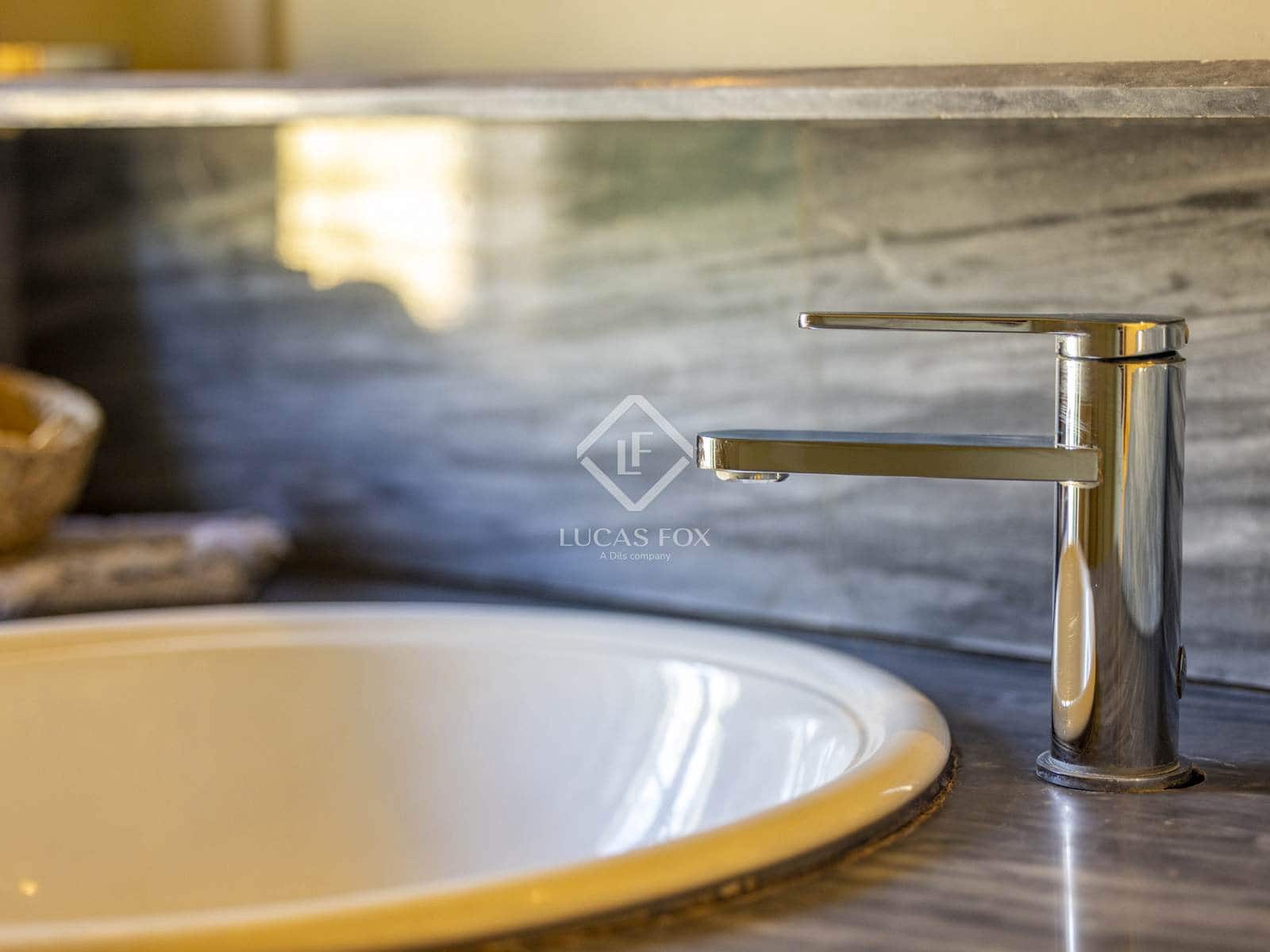 6 makuuhuone Huvila myytävänä paikassa Benissa mukana uima-altaan 
autotalli - 1 675 000 € (Ref: 9162943)